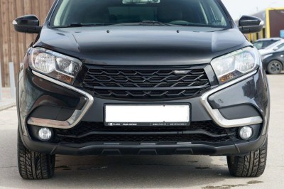 Решетка радиатора БАРС на LADA XRAY